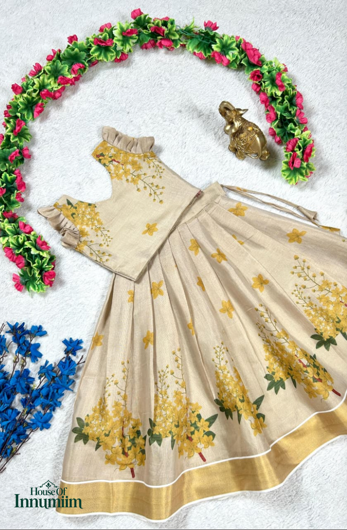 Innumiim RO14556 in Gold
