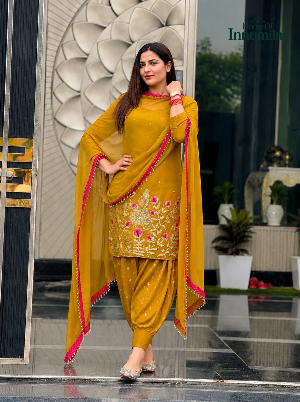 Innumiim RO15532 in Yellow